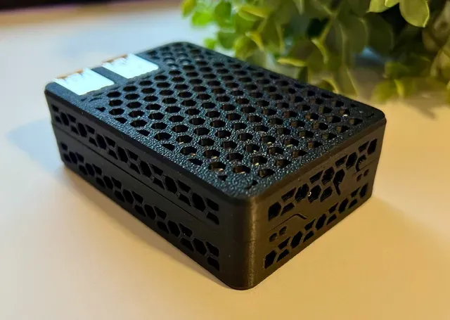 Raspberry Pi 5 Pimoroni Nvme Case v1 — Фото 3 из 3
