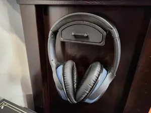 Remixed Headphone Wall Mount w/ Drawer - 3M Strips