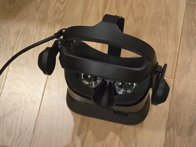 HP Reveb G2 Headset Stand — Фото 2 из 3