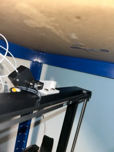 Soporte sensor filamento / Filament sensor support Ender 3 V3 KE — Image 2 of 3