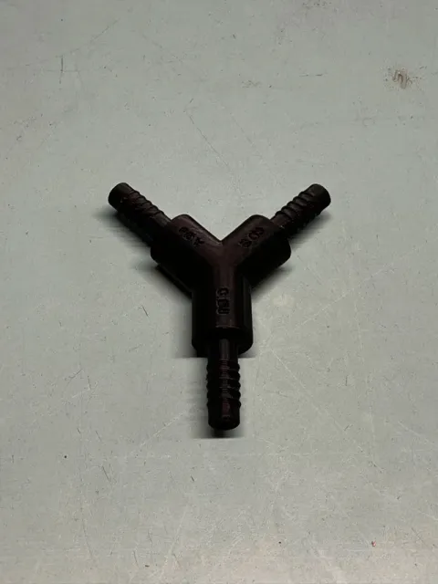 Parametric Labeled Barbed Y Hose Connector Inch — Фото 7 из 10