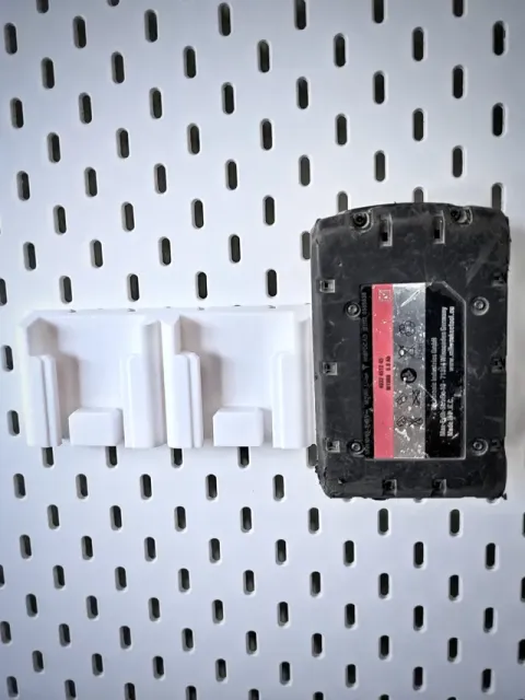 Triple Milwaukee M18 Battery Holder for SKÅDIS — Image 3 of 5