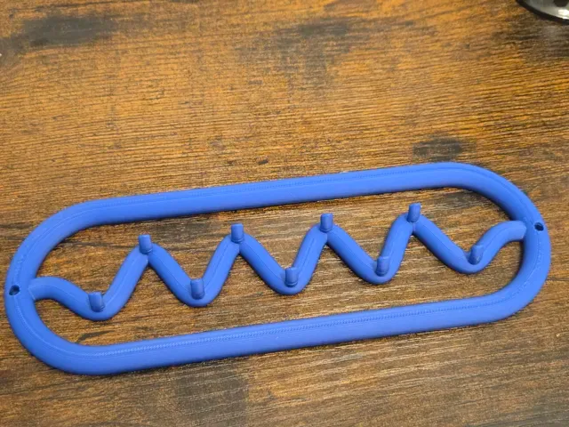 Wall-Mounted Zigzag Hook Rack — Фото 3 из 3