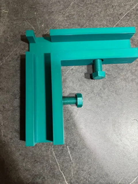 Square corner clamp — Фото 3 из 6