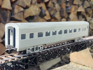 Streamline Passenger Car for Dragon Railway