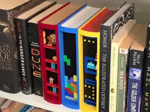 Tetris Book Nook