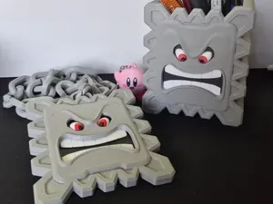 Thwomp Multi-part model Desktop Box and Medallion