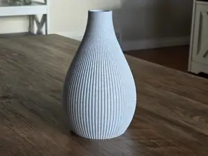 RAZE - Vase