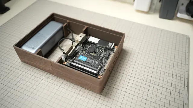 Portable Desktop with Minisforum UM890 Pro — Image 4 of 6