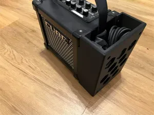Roland Micro Cube GX - Holder for Cable, Mic, etc.