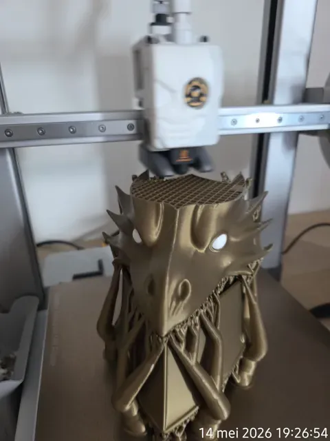 Mythic Dragon Knight Helmet — Image 7 of 8