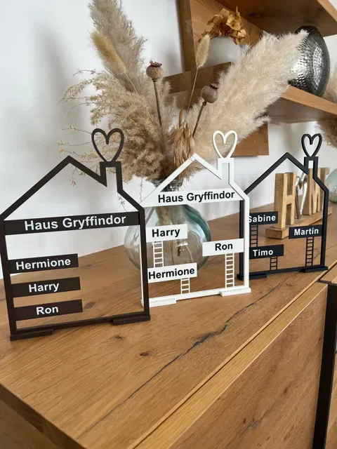 Haus mit Namen ein personalisierbares Deko-Element — Image 5 of 9