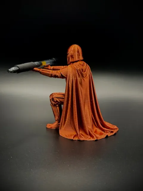 The Mandalorian Pen Holder - Custom Desktop Decor! — Фото 6 из 6