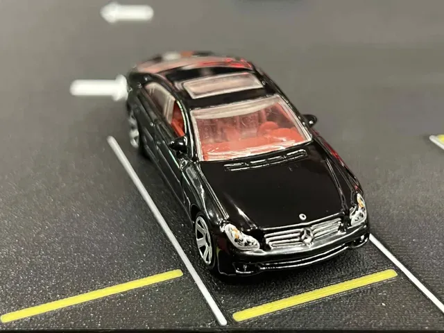 1:64 Diecast EXPANDABLE Angled parking lot - AMS — Фото 10 из 11