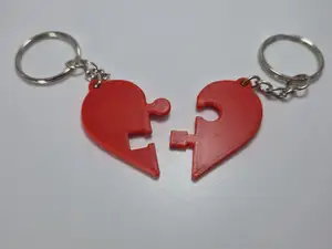 Keychain puzzle hearts