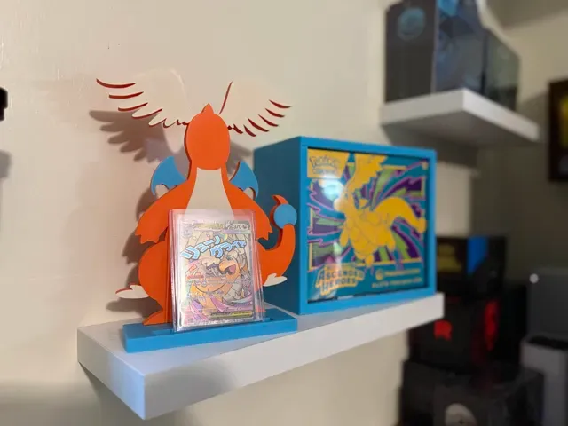 Mega Dragonite Pokemon card display stand — Фото 4 из 5