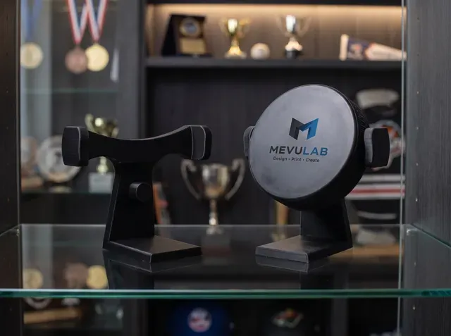 Puck Display Stand I Hockey Puck Holder — Image 3 of 6