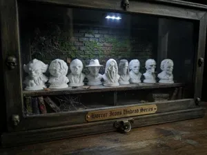Horror Icons Undead Bust Collection |