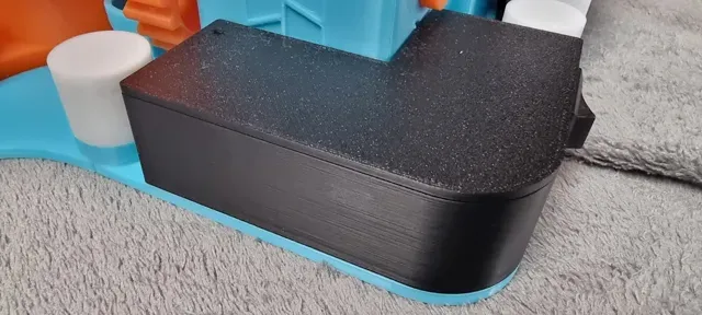 Battery powered Marble Run 003 — Image 3 of 3