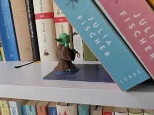 Yoda Book Stand Book End Using the Force