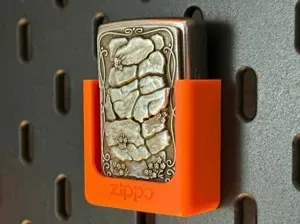 Skadis Mount für Zippo Feuerzeug