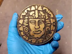 Pendant of life  Legends of the hidden temple prop