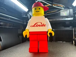 Brickman Linde 20cm Figur 500%