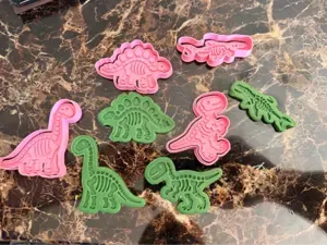 Dinosaur cookie cutter