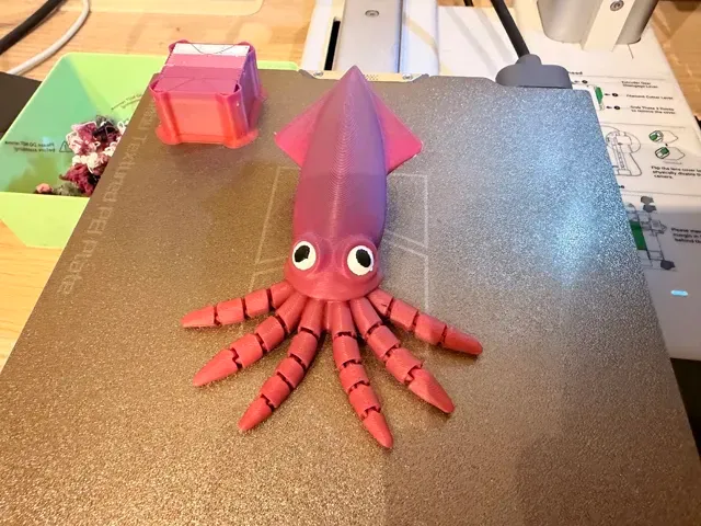 Cute Flexi Squid – Print-in-Place Articulated Toy — Фото 2 из 14