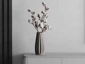 Vase Smooth Ribs Curved