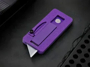 The L.E.S.B.O Magnetic Utility Knife