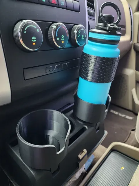 Ram 1500 Large Cupholder with Offset — Фото 4 из 4