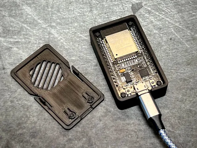 ESP32-WROOM-32 (MicroUSB) Box with Lid — Image 3 of 3