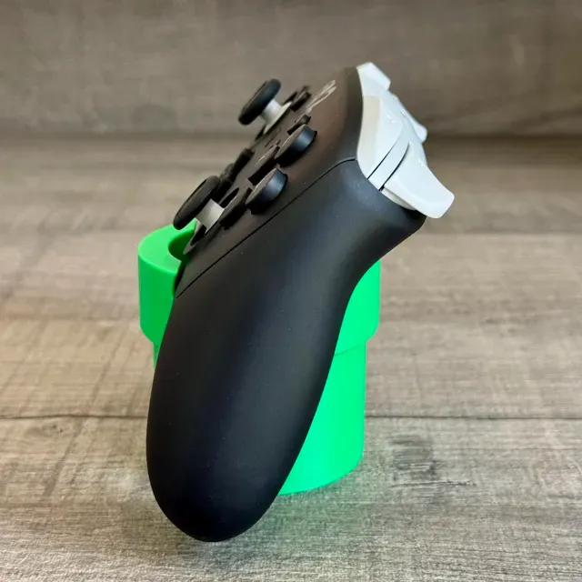 Nintendo Switch 2 Pro controller stand warp pipe — Image 7 of 7