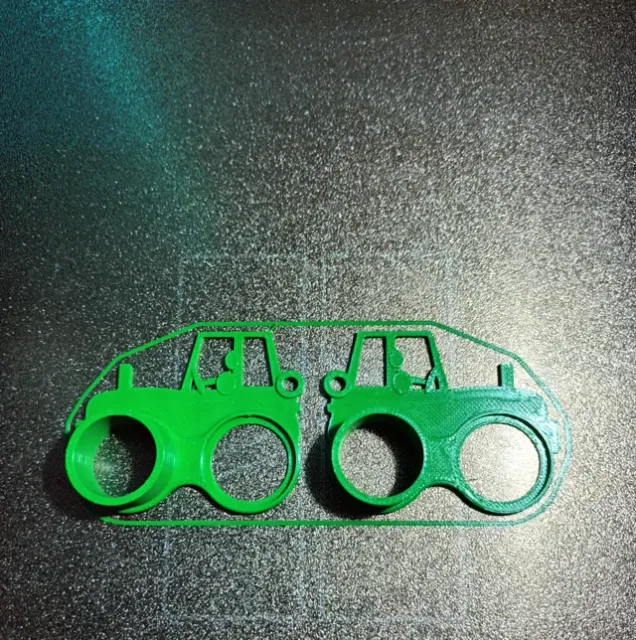 Tractor 'Fidget' Wheel Spinner - Keyring Keychain — Image 6 of 15