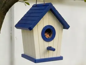 Modern Farmhouse Birdhouse - Simple & Support-Free