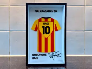 Gheorghe Hagi - Galatasaray SK - Jersey Frame