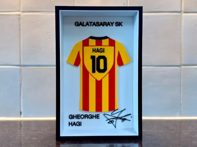 Gheorghe Hagi - Galatasaray SK - Jersey Frame