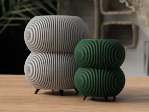 Vase/Planter with legs