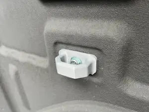 Chevrolet Silverado (07-24) Truck Bed Hook