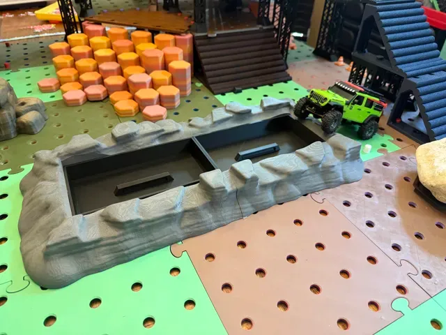 Pcub3D - BYOC - 30 Scale Mud Pit — Image 8 of 9