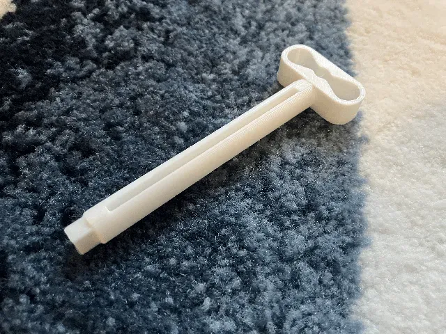 Toothpaste Squeezer V4 — Image 9 of 11