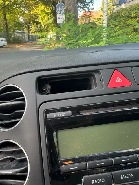 VW Dashboard Holder Golf Plus Tiguan 17mm Ball — Image 10 of 10