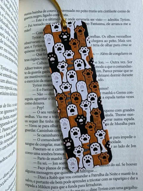 Cat paws bookmark - Hueforge — Image 2 of 3