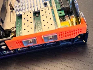 Lenovo Tiny Bracket for Intel X520-DA2 or X720-DA2