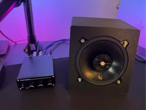 Speaker cabinet for 5.25" car speakers
