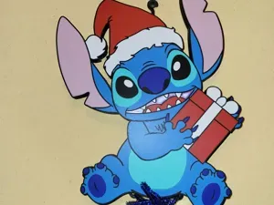 Lampada da parete natalizia di stitch
