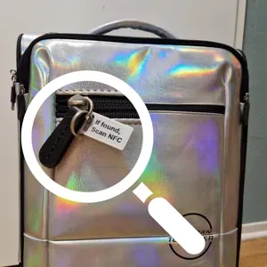 Don't loose your stuff - NFC keychain luggage tag