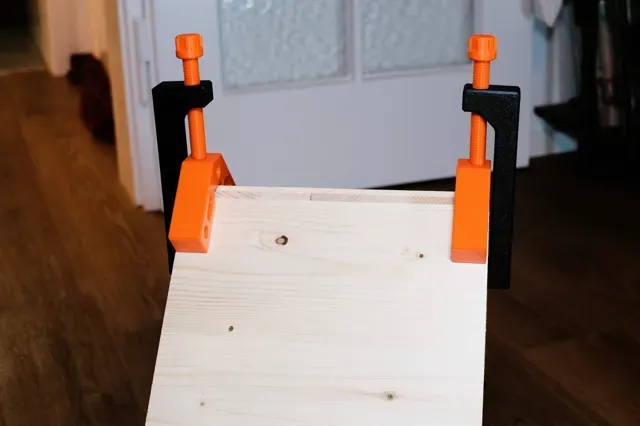 Corner Clamp for Woodworking — Image 6 of 7