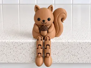 Squirrel Flexi Leggy Shelf Sitter